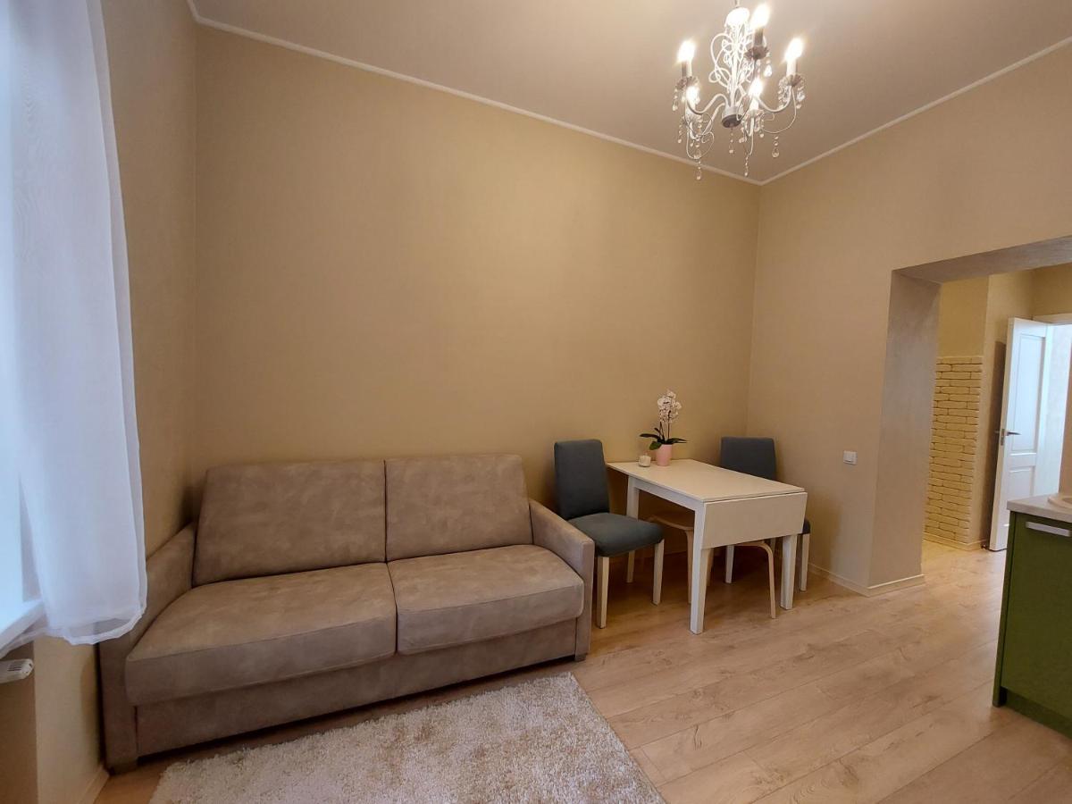 Cosy One Seperate Bedroom Apartment In City Center, Perfect For Family Trip. รีกา ภายนอก รูปภาพ