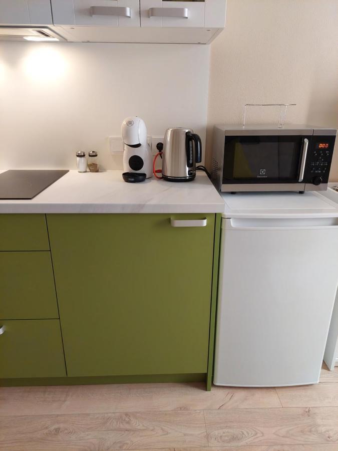 Cosy One Seperate Bedroom Apartment In City Center, Perfect For Family Trip. รีกา ภายนอก รูปภาพ
