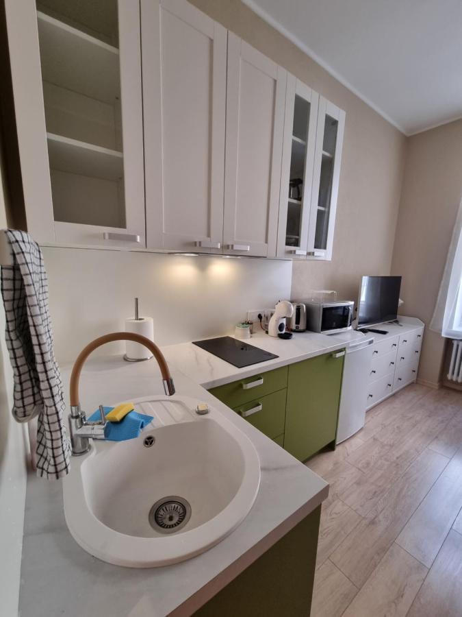 Cosy One Seperate Bedroom Apartment In City Center, Perfect For Family Trip. รีกา ภายนอก รูปภาพ